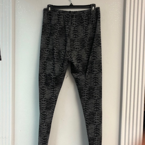 Kiok Dark Gray Two Piece Pants Set - Picture 8 of 8